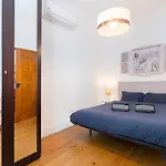 بيت للعطل House Center - With Garage بورتو