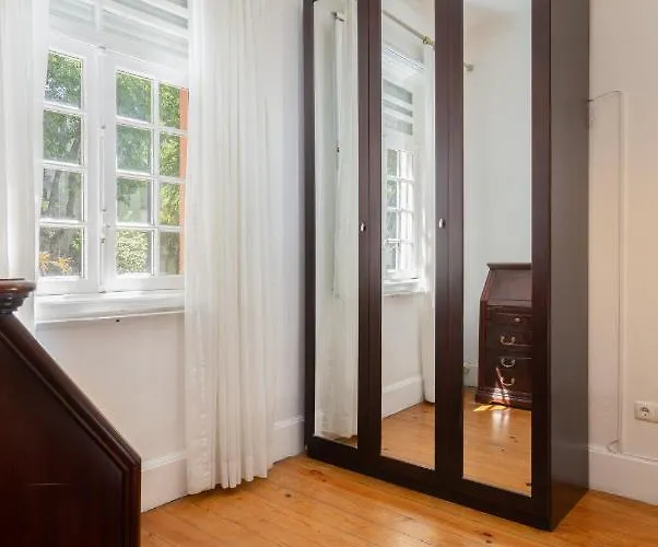 House Center - With Garage * 波尔图