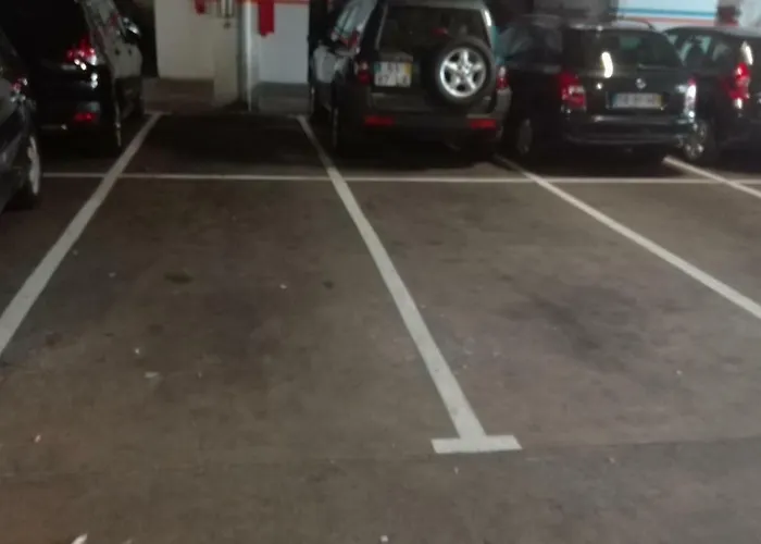 House Center - With Garage 度假居 波尔图