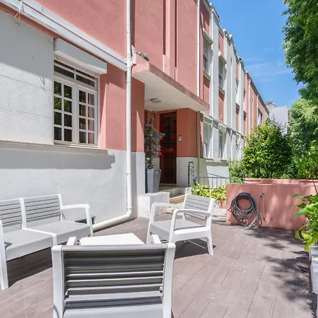 House Center - With Garage Holiday home *