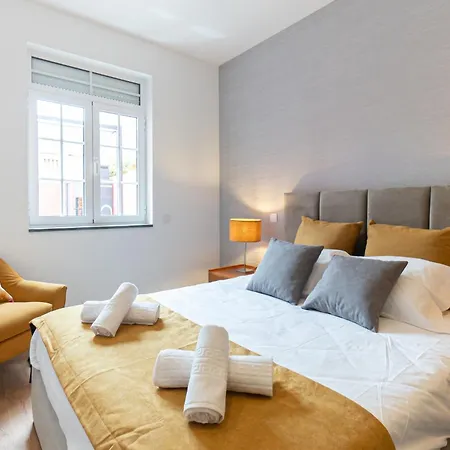 House Center - With Garage Feriehus Porto