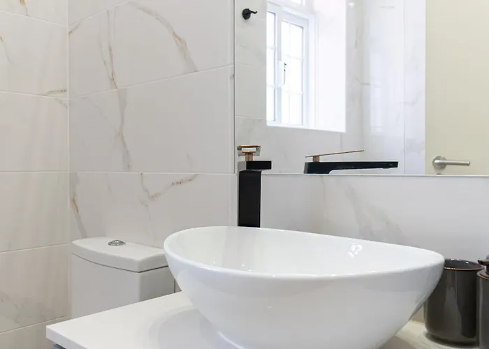 House Center - With Garage Сasa de vacaciones Oporto