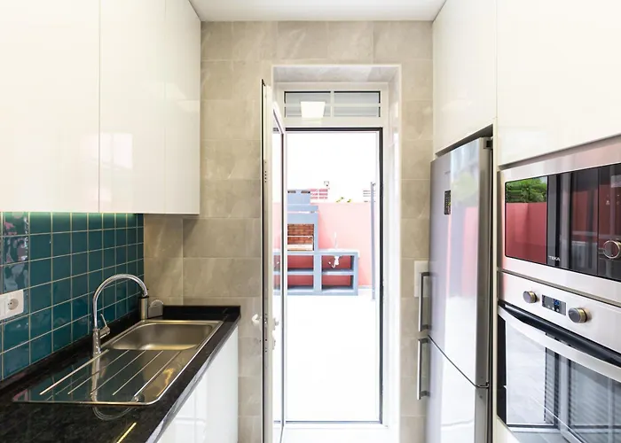 Сasa de vacaciones House Center - With Garage Oporto