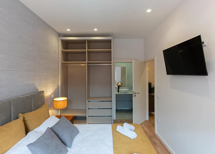 House Center - With Garage * Oporto