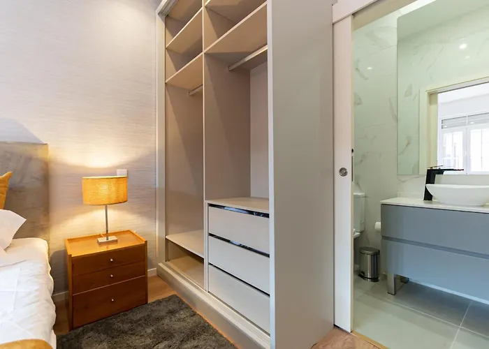 House Center - With Garage Feriehus