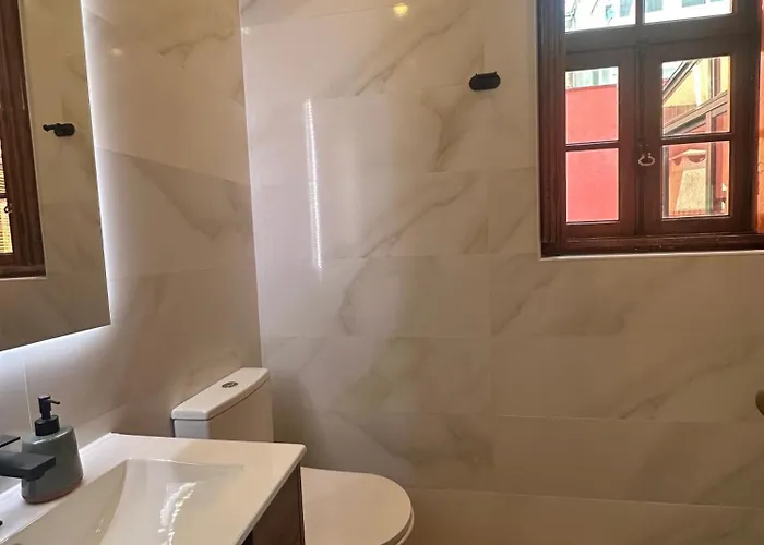 Prázdninový dům House Center - With Garage Porto