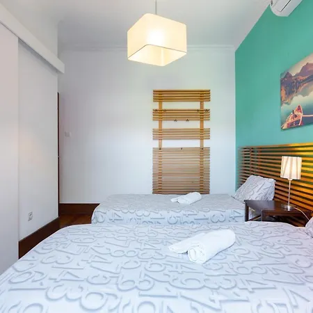 בית נופש House Center - With Garage *