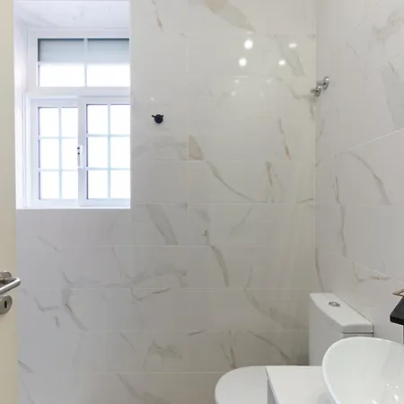 Dom wakacyjny House Center - With Garage Porto