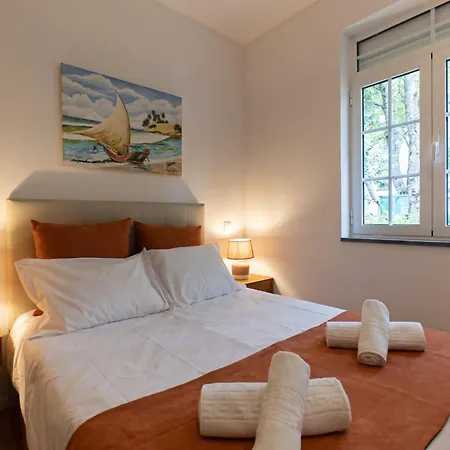 Dom wakacyjny House Center - With Garage *