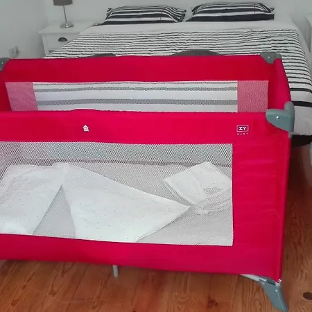 House Center - With Garage